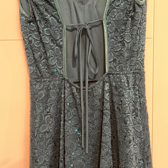 Blue green gorgeous short to long Dress Size Large - Picture 4 of 6